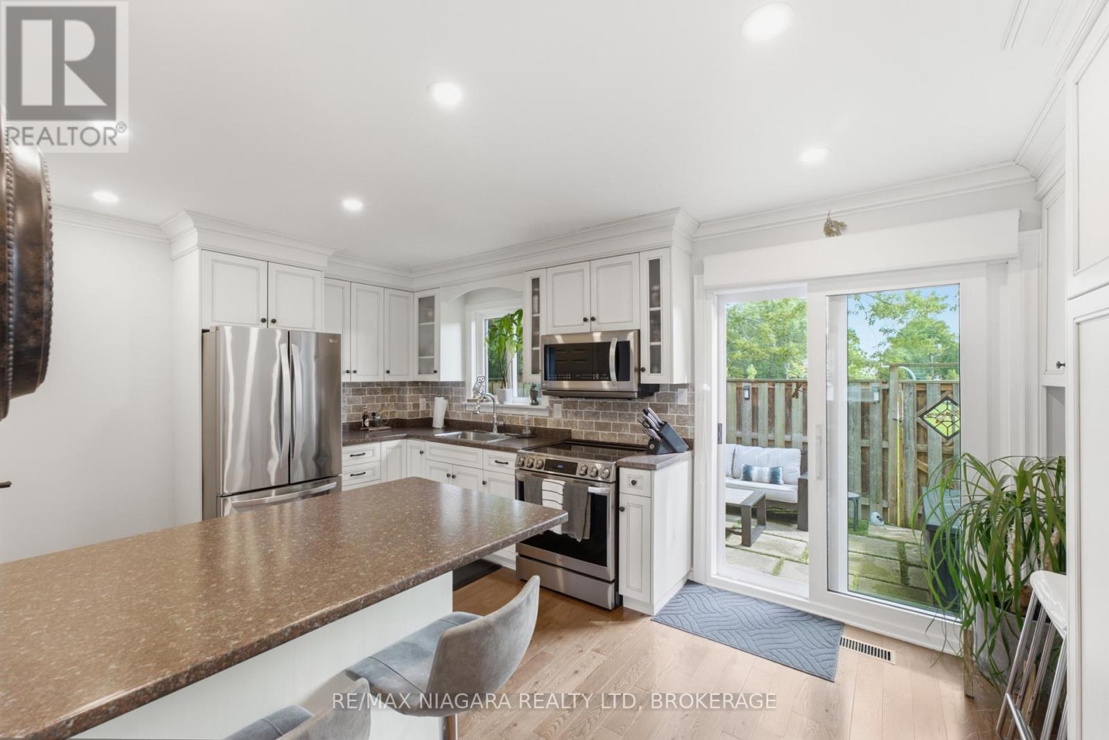 35 - 2 Weiden Street, St. Catharines, Ontario  L2M 6W5 - Photo 8 - X13724760