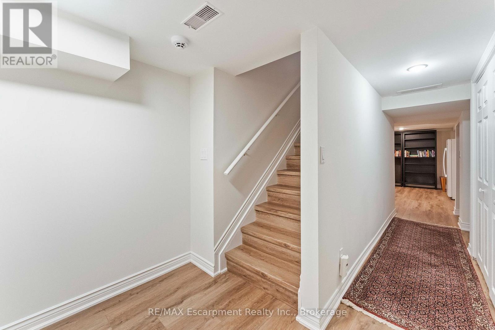 380 Watson Avenue, Oakville, Ontario  L6J 3V8 - Photo 36 - W13724754