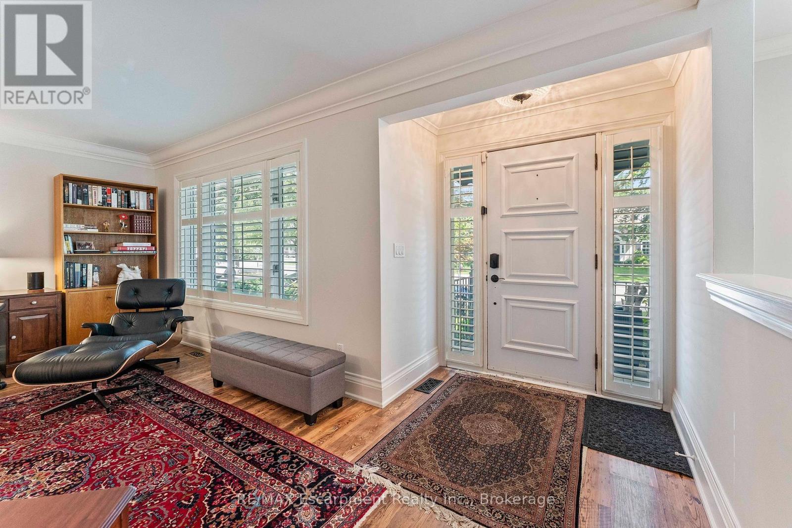 380 Watson Avenue, Oakville, Ontario  L6J 3V8 - Photo 4 - W13724754