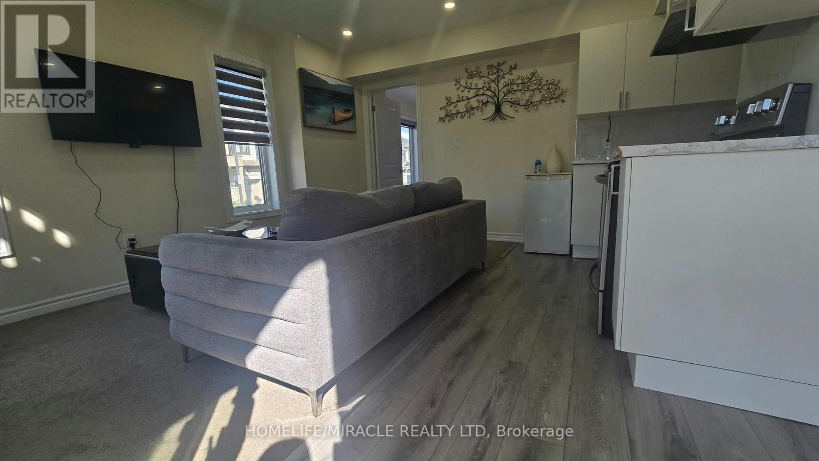 771 Chinook Path, Oshawa, Ontario  L1H 0A7 - Photo 13 - E13724726