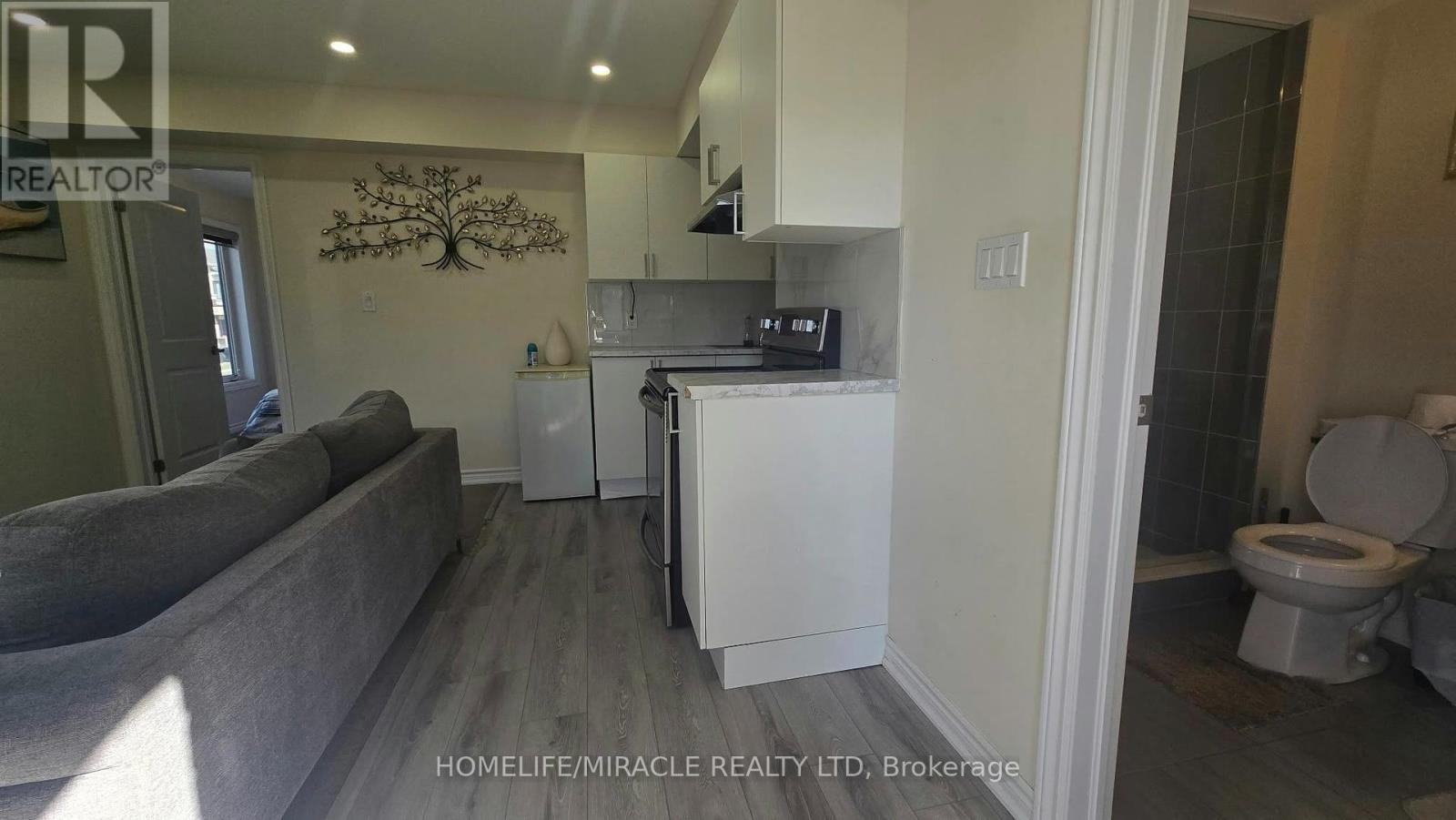 771 Chinook Path, Oshawa, Ontario  L1H 0A7 - Photo 18 - E13724726