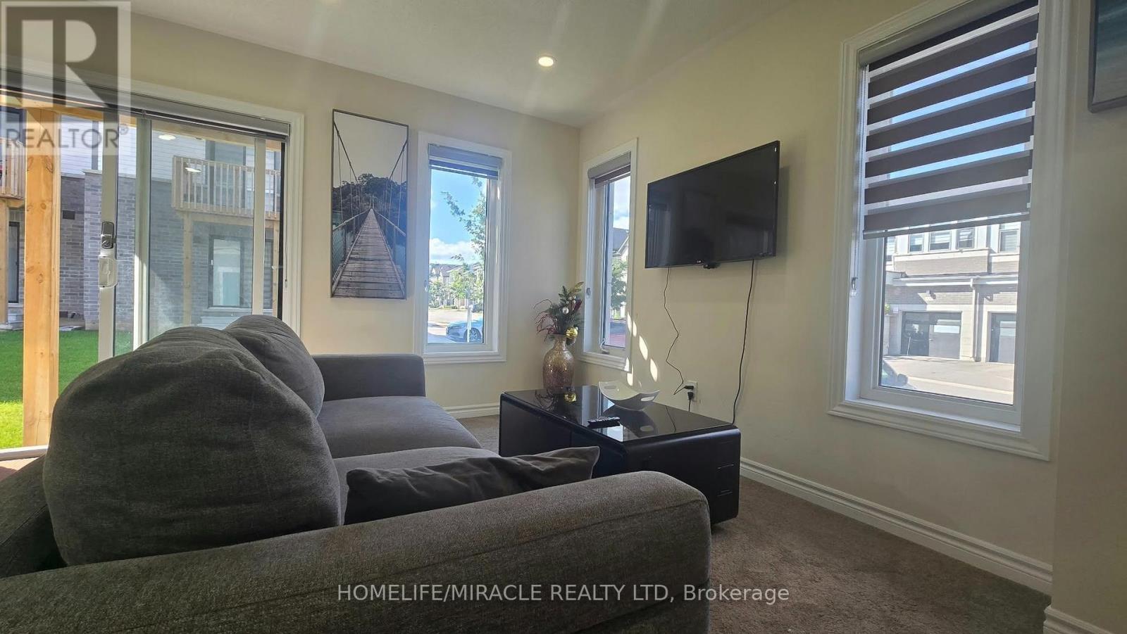 771 Chinook Path, Oshawa, Ontario  L1H 0A7 - Photo 35 - E13724726