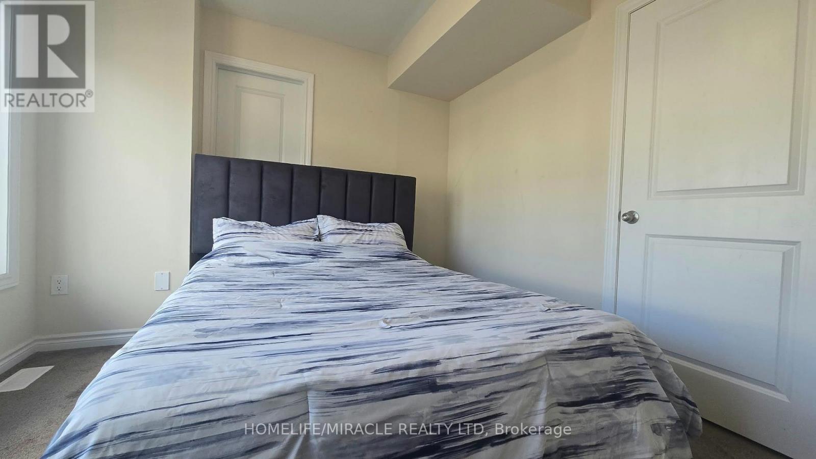 771 Chinook Path, Oshawa, Ontario  L1H 0A7 - Photo 43 - E13724726