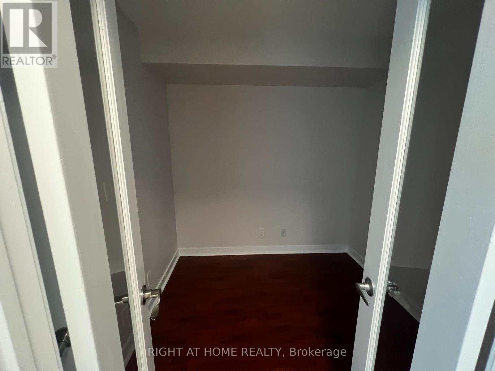 1615 - 36 Lee Centre Drive, Toronto, Ontario M1H 3K2 - Photo 11 - E13724728
