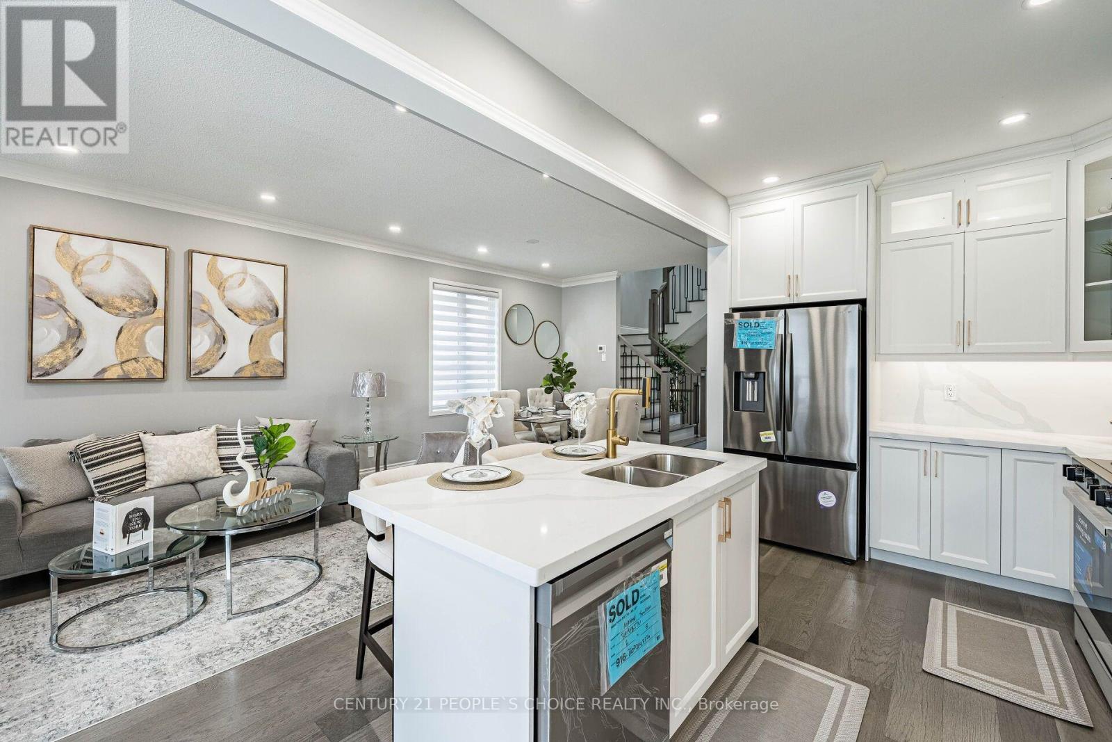 211 Wildberry Crescent, Vaughan, Ontario  L4H 2H7 - Photo 13 - N13724756