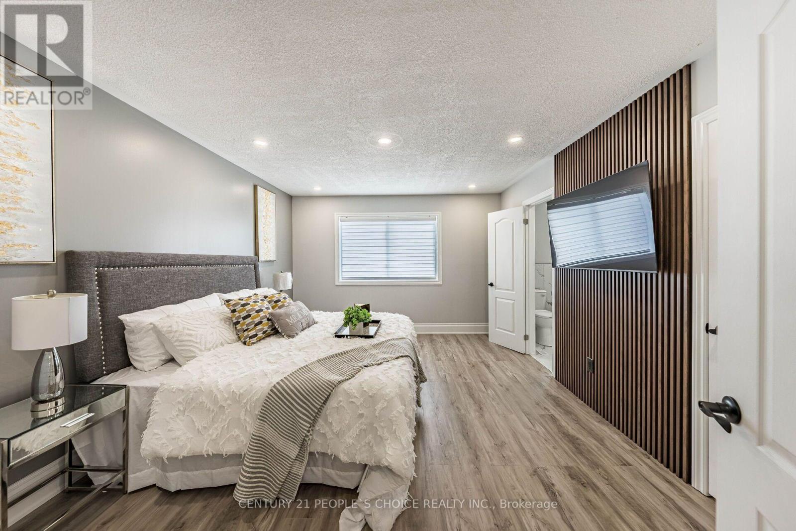 211 Wildberry Crescent, Vaughan, Ontario  L4H 2H7 - Photo 23 - N13724756