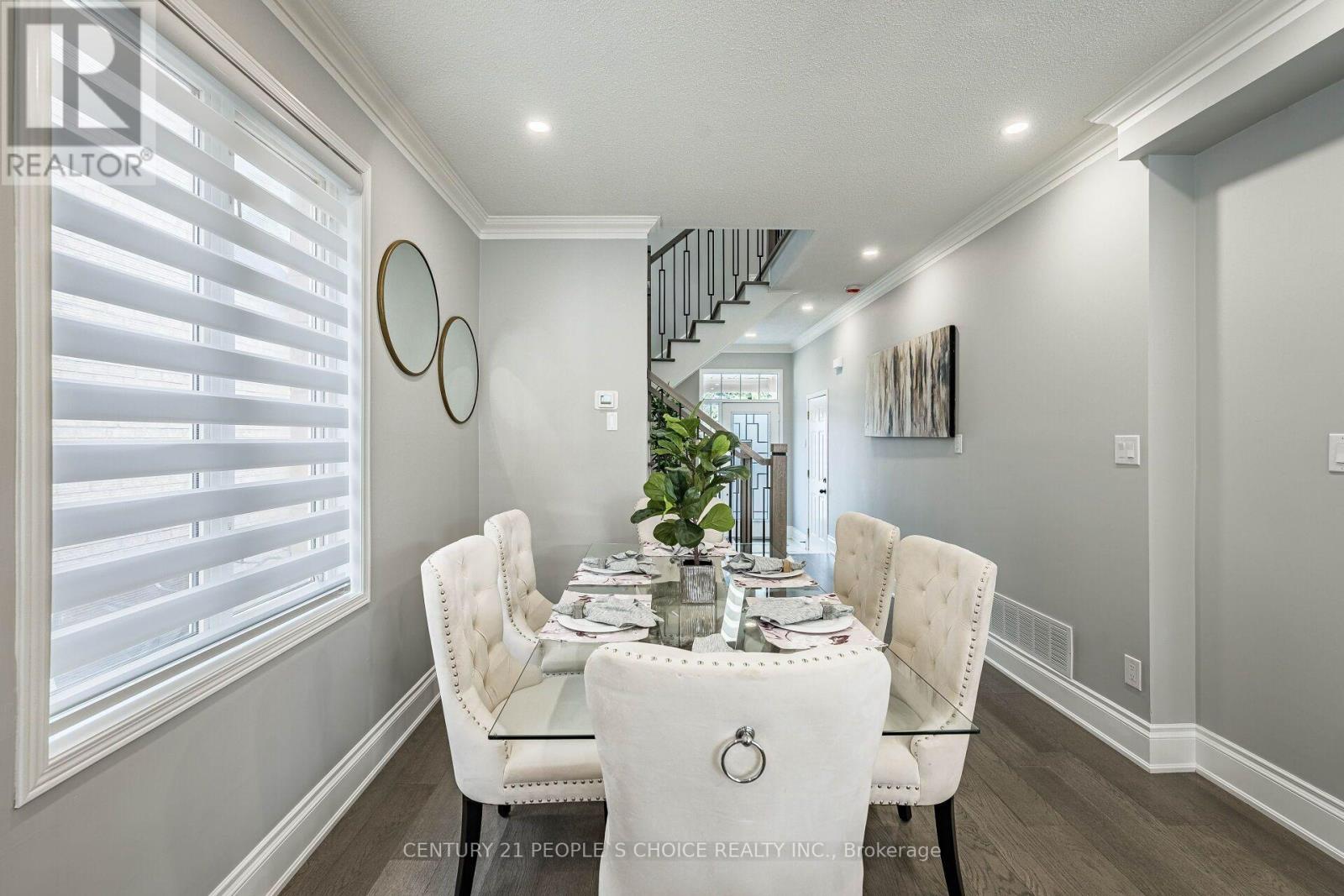 211 Wildberry Crescent, Vaughan, Ontario  L4H 2H7 - Photo 7 - N13724756