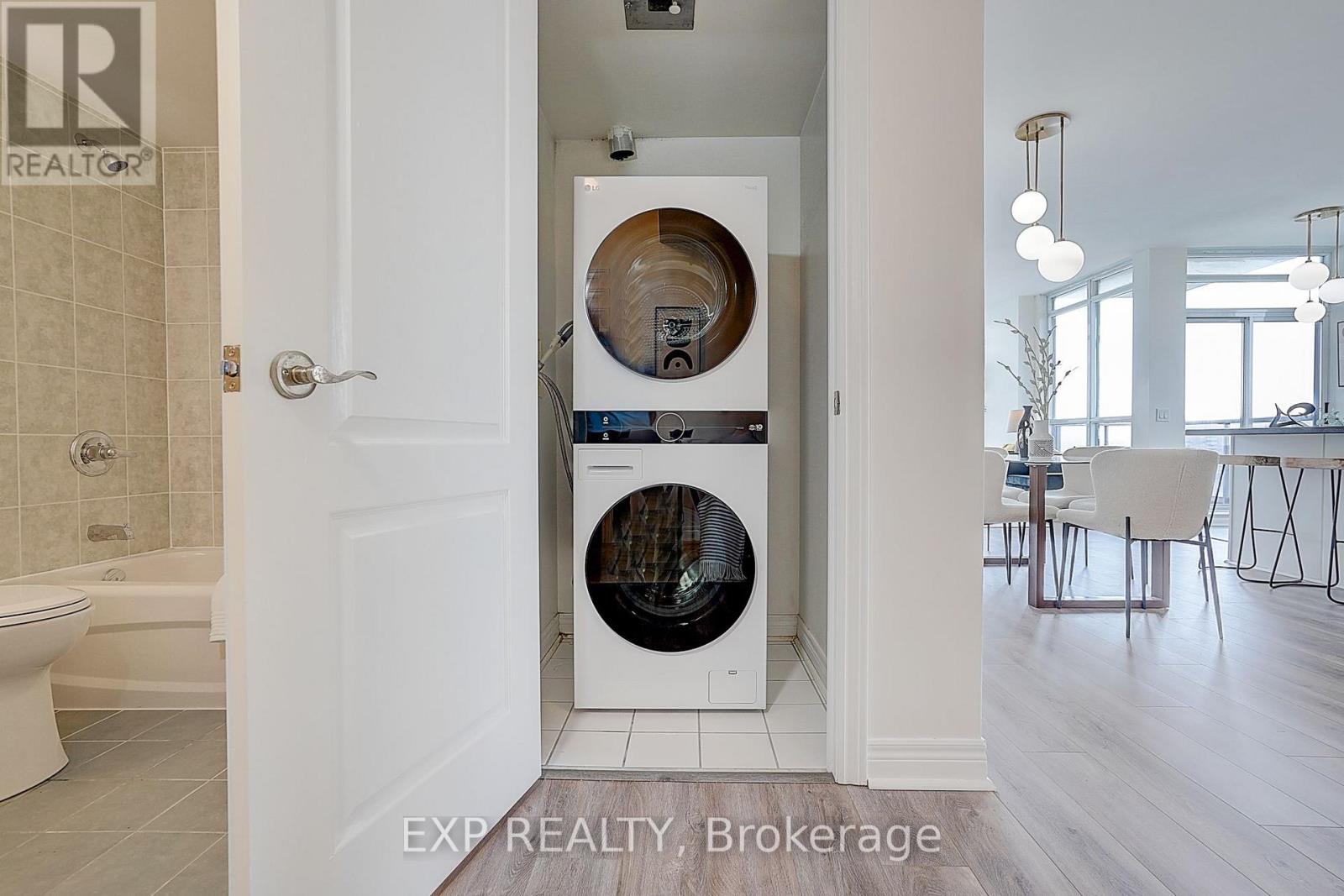 1404 - 60 Disera Drive, Vaughan, Ontario  L4J 9G1 - Photo 24 - N13724798