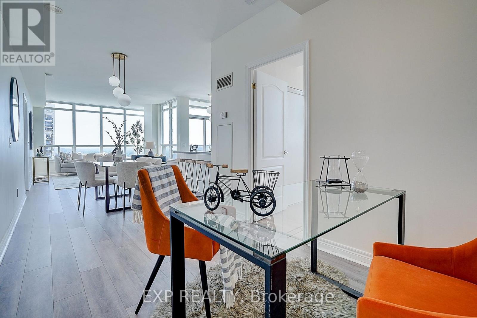 1404 - 60 Disera Drive, Vaughan, Ontario  L4J 9G1 - Photo 5 - N13724798