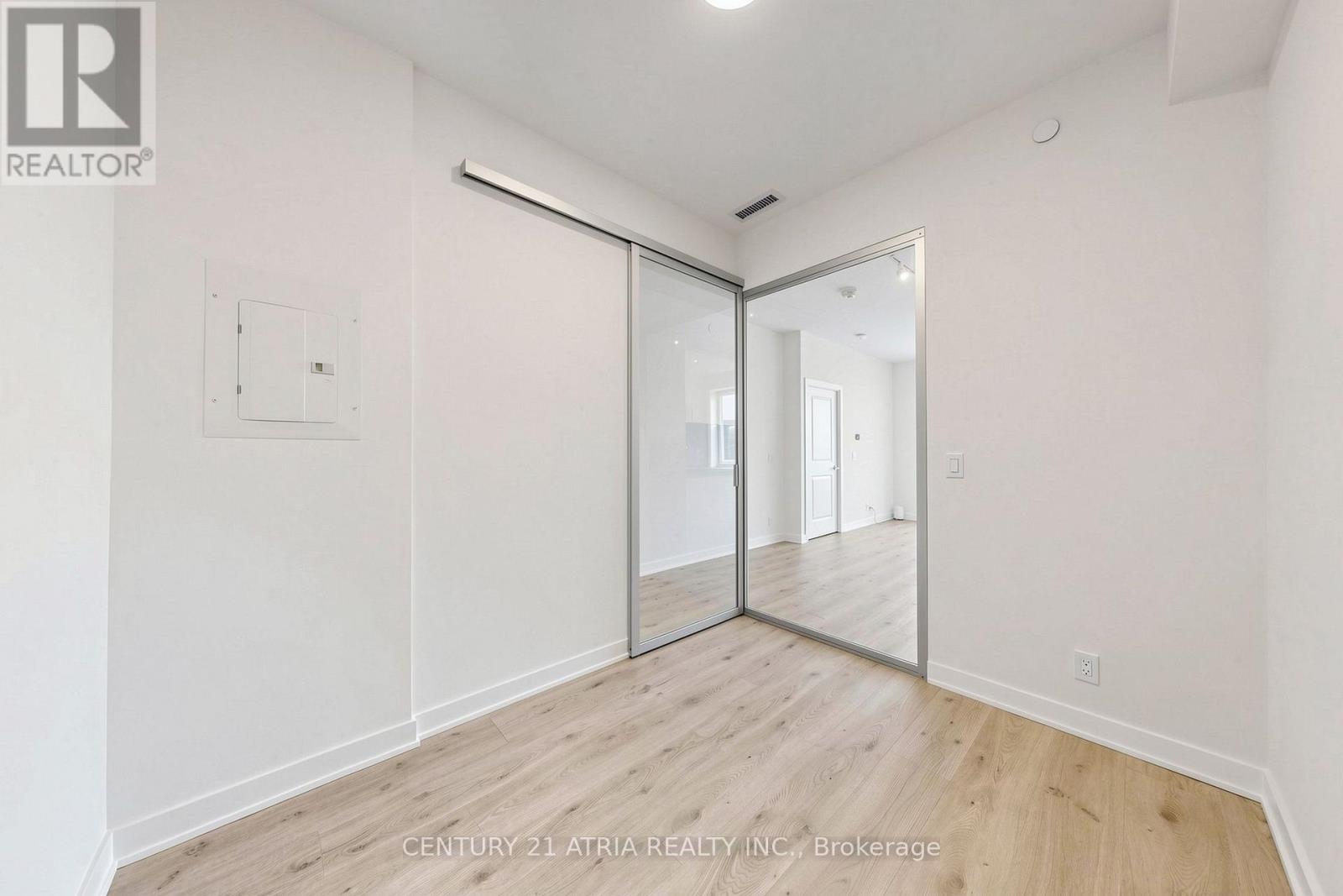 508 - 30 Upper Mall Way, Vaughan, Ontario L4J 0L7 - Photo 23 - N13724802