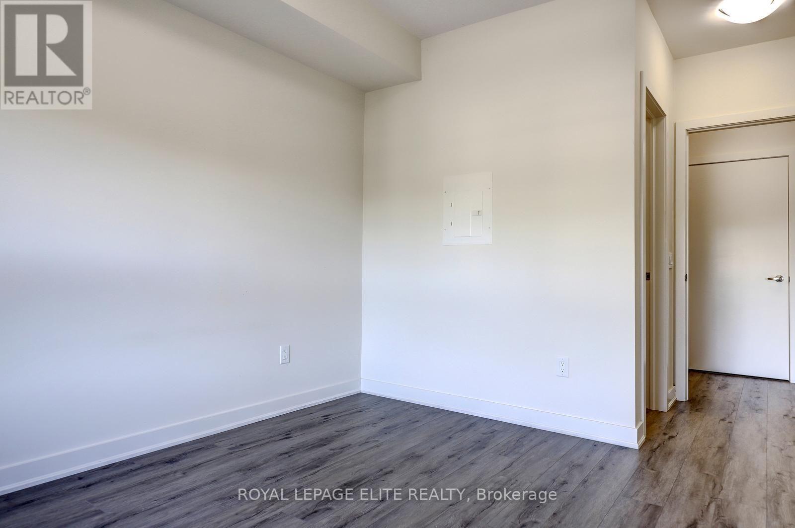 303 - 340 Plains Road E, Burlington, Ontario  L7T 2C8 - Photo 25 - W13537660
