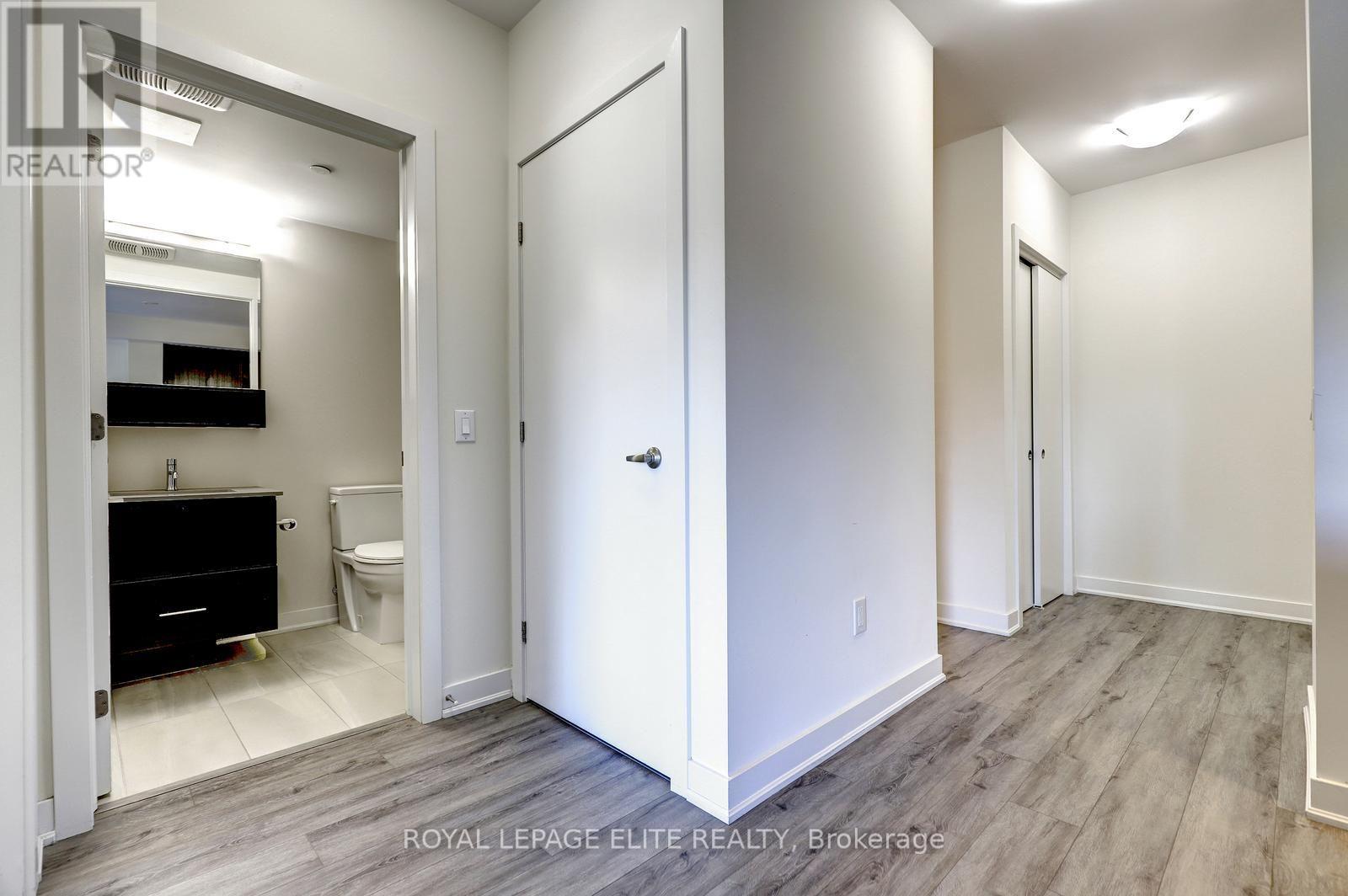 303 - 340 Plains Road E, Burlington, Ontario  L7T 2C8 - Photo 18 - W13537660