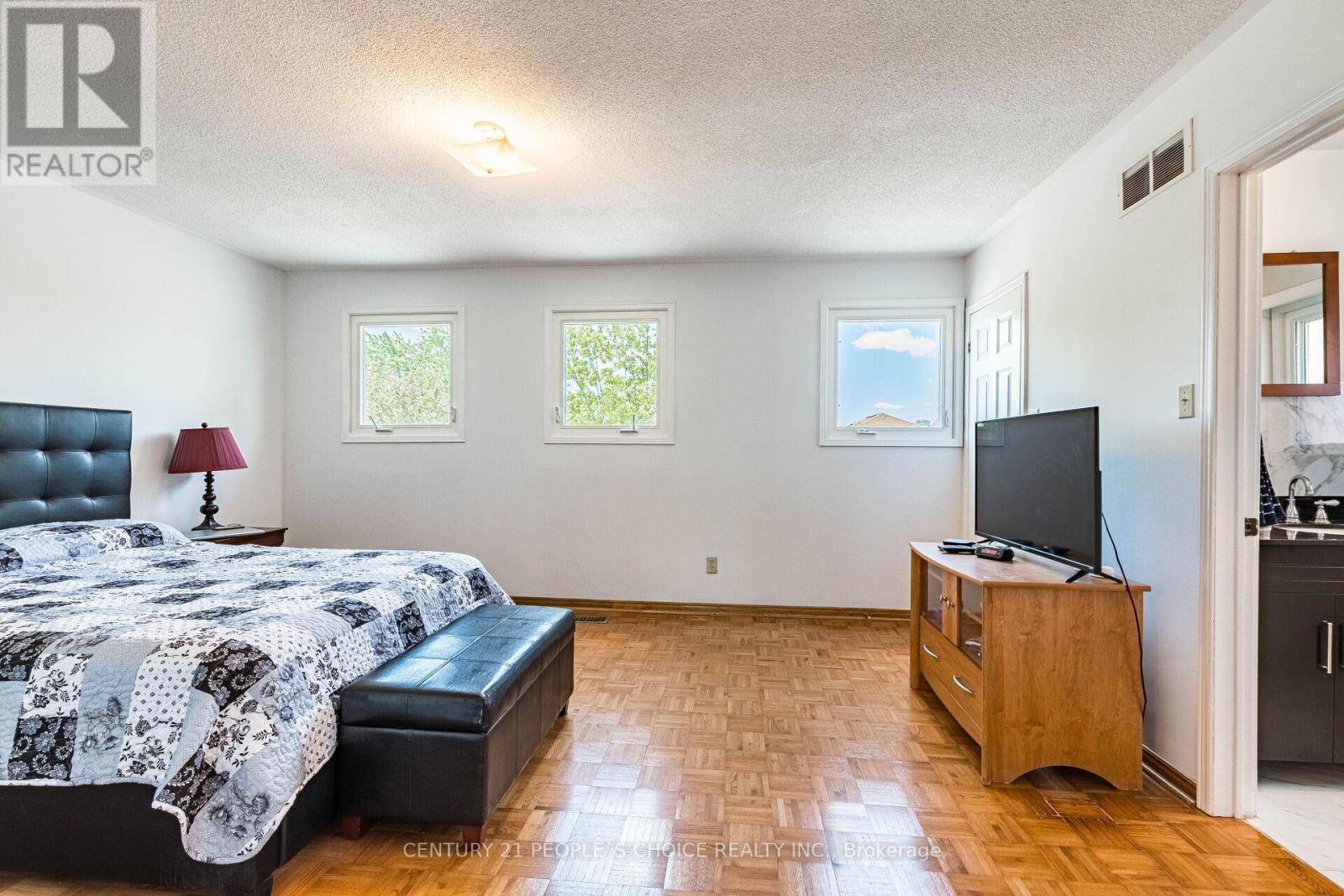 4844 Owl Circle, Mississauga, Ontario  L4Z 2P7 - Photo 26 - W13724772