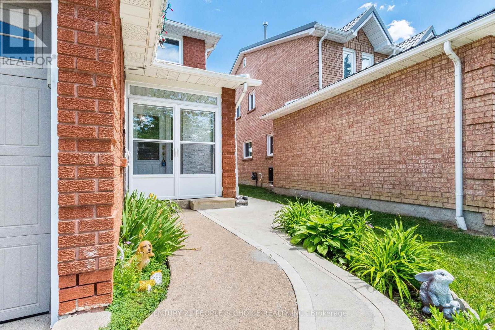 4844 Owl Circle, Mississauga, Ontario  L4Z 2P7 - Photo 5 - W13724772