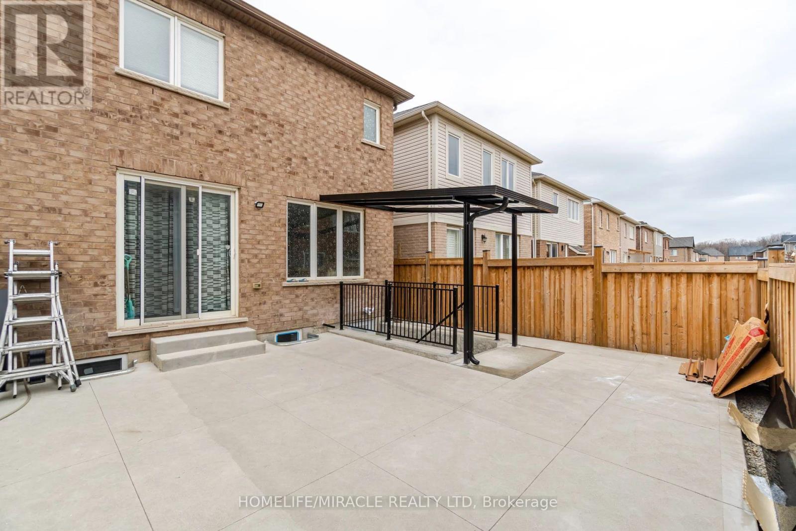 2 - 15 Averill Road, Brampton, Ontario  L7A 5A7 - Photo 24 - W13724774