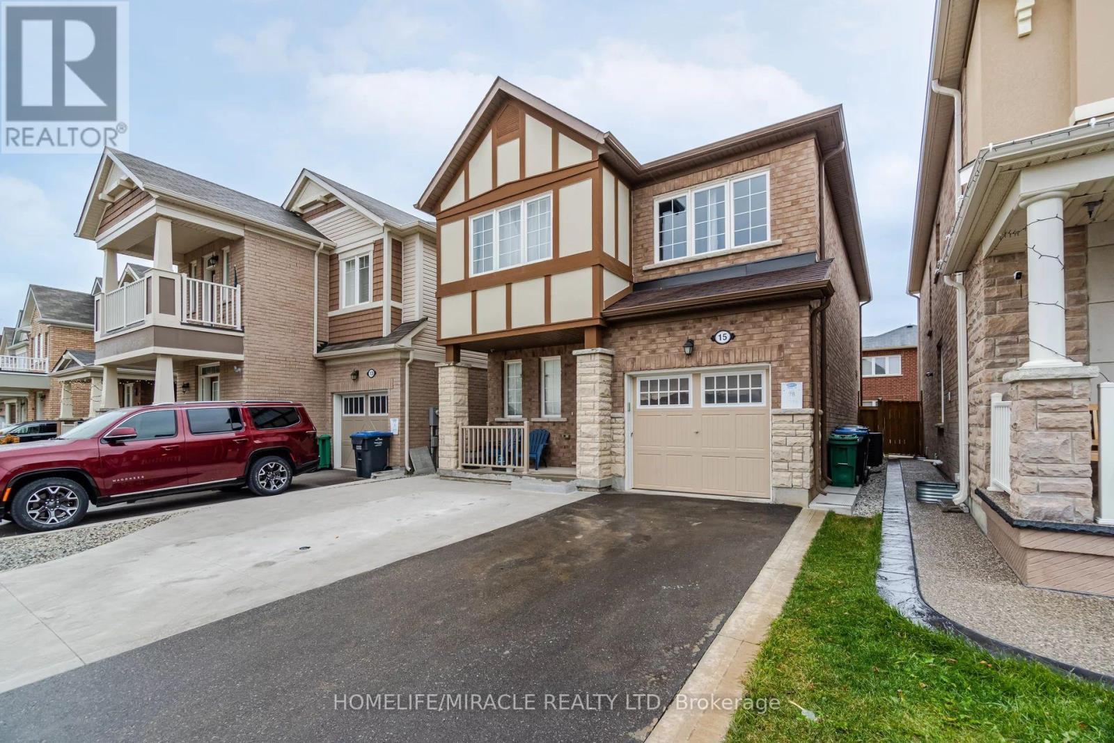2 - 15 Averill Road, Brampton, Ontario  L7A 5A7 - Photo 3 - W13724774