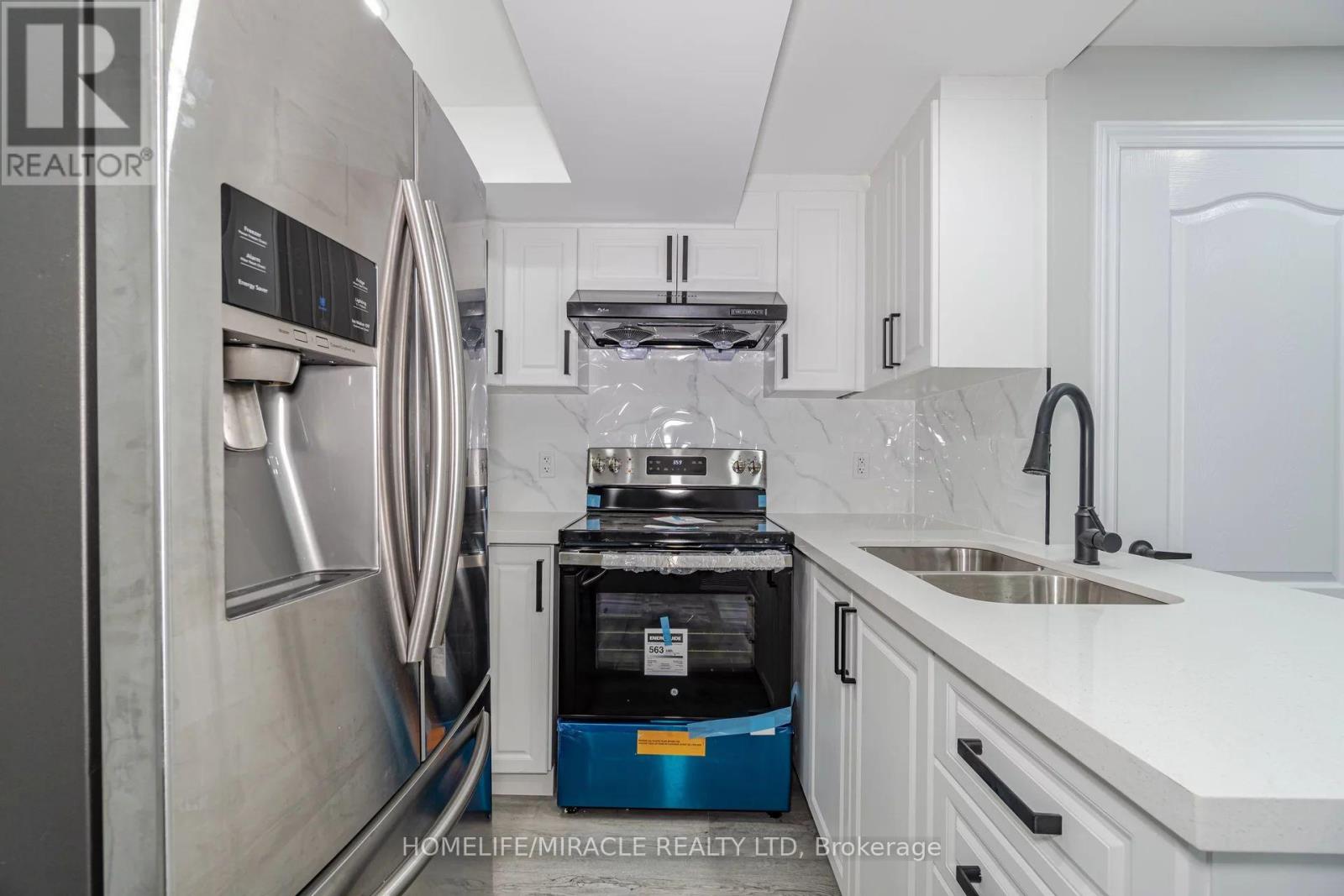 2 - 15 Averill Road, Brampton, Ontario  L7A 5A7 - Photo 7 - W13724774