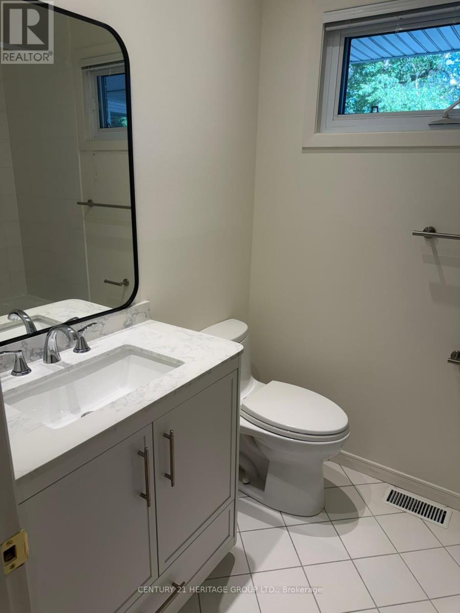 Main - 17 Hi Mount Drive, Toronto, Ontario  M2K 1X3 - Photo 16 - C13724392