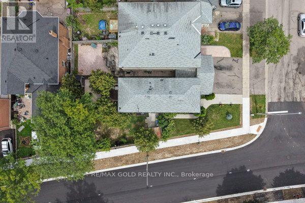 391 Assiniboine Trail, Mississauga, Ontario  L5R 2E6 - Photo 9 - W13724232