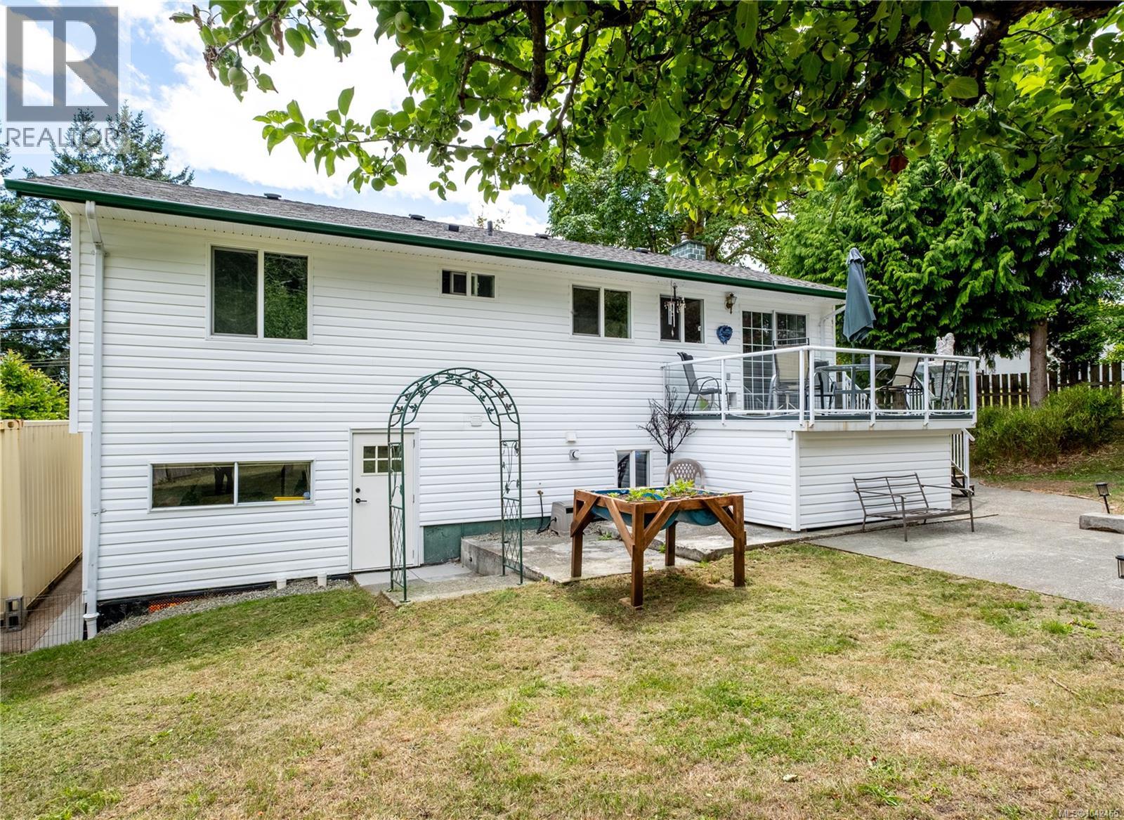 1709 Mahtmof Pl, Comox, British Columbia  V9M 2L9 - Photo 36 - 1042465
