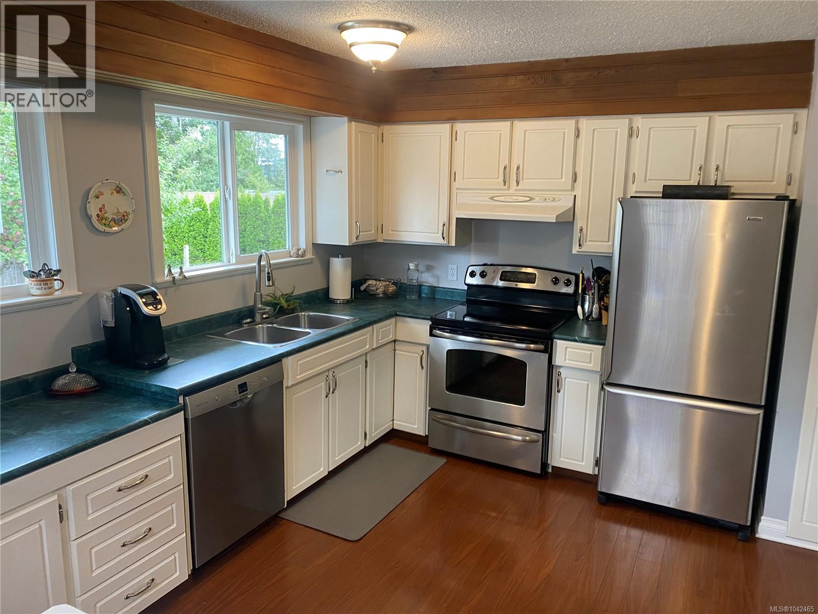 1709 Mahtmof Pl, Comox, British Columbia  V9M 2L9 - Photo 55 - 1042465