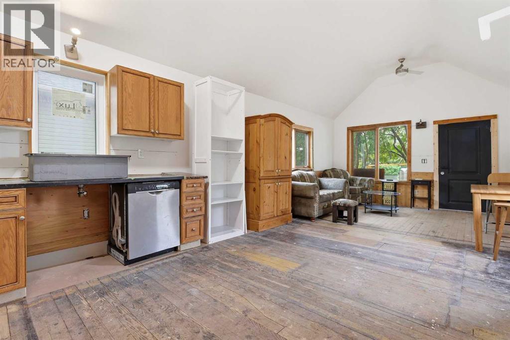 116 Frontenac Avenue NW, Diamond Valley, Alberta  T0L 2A0 - Photo 6 - A2336415