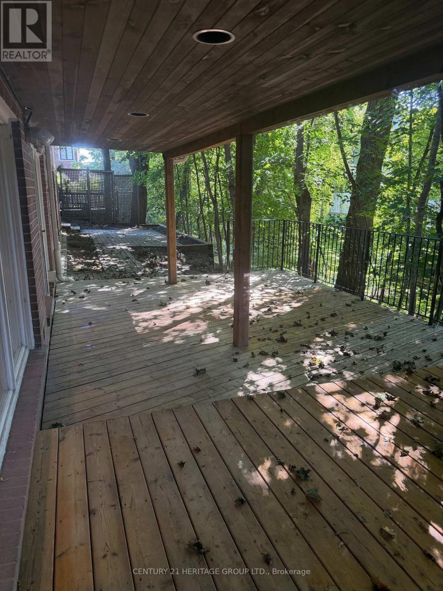 Bsmt - 17 Hi Mount Drive, Toronto, Ontario  M2K 1X3 - Photo 19 - C13724386