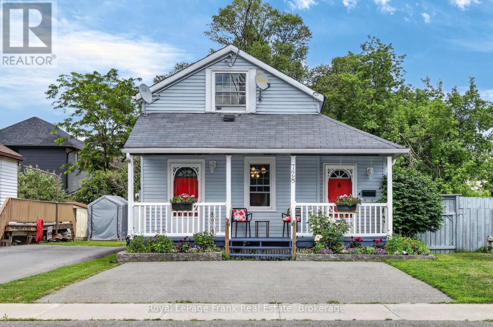 728 HURLEY STREET, Peterborough, Ontario