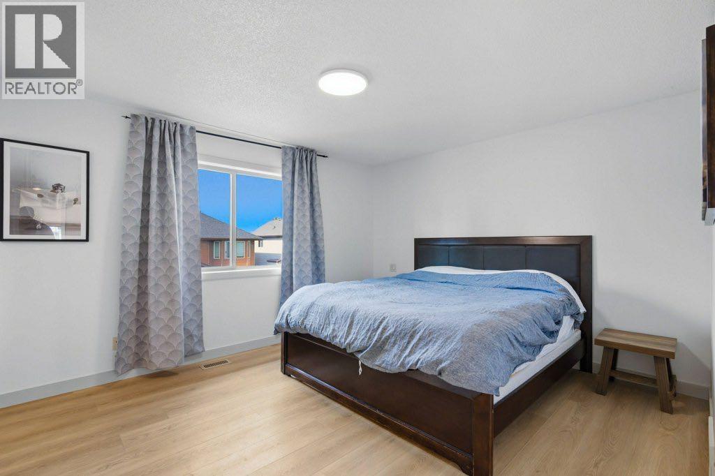 887 Auburn Bay Boulevard Se, Calgary, Alberta  T3M 0J6 - Photo 19 - A2340845