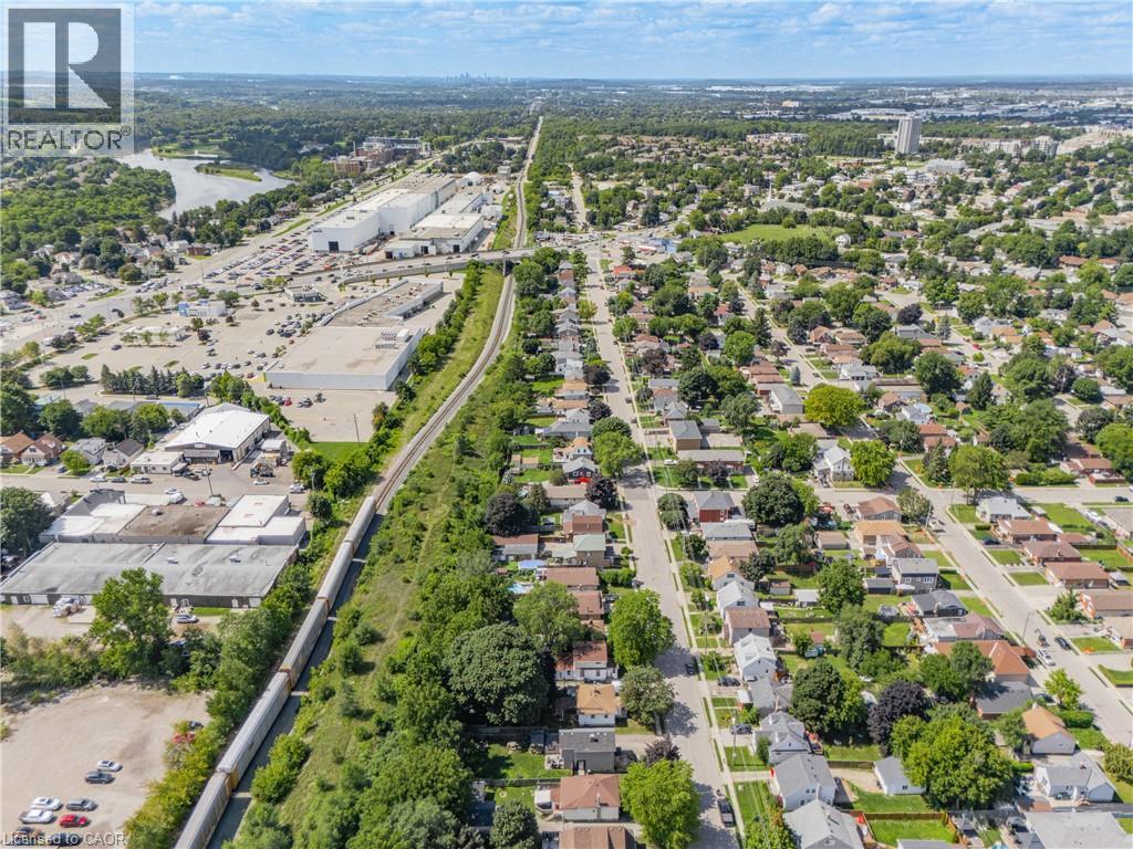 84 Norfolk Avenue, Cambridge, Ontario  N1R 3T9 - Photo 48 - 40859218