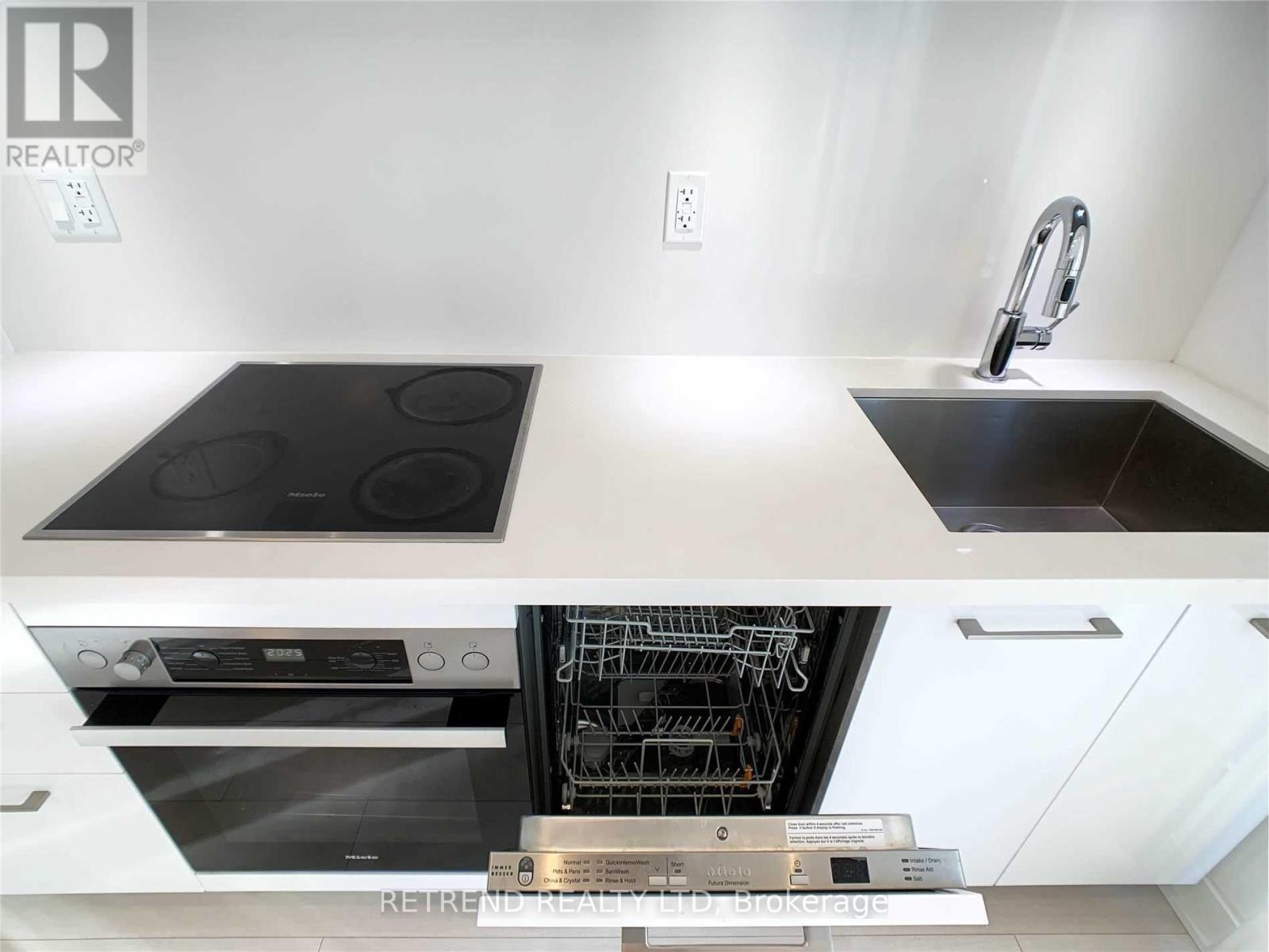 1113 - 188 Cumberland Street, Toronto, Ontario  M5R 0B6 - Photo 12 - C13724820