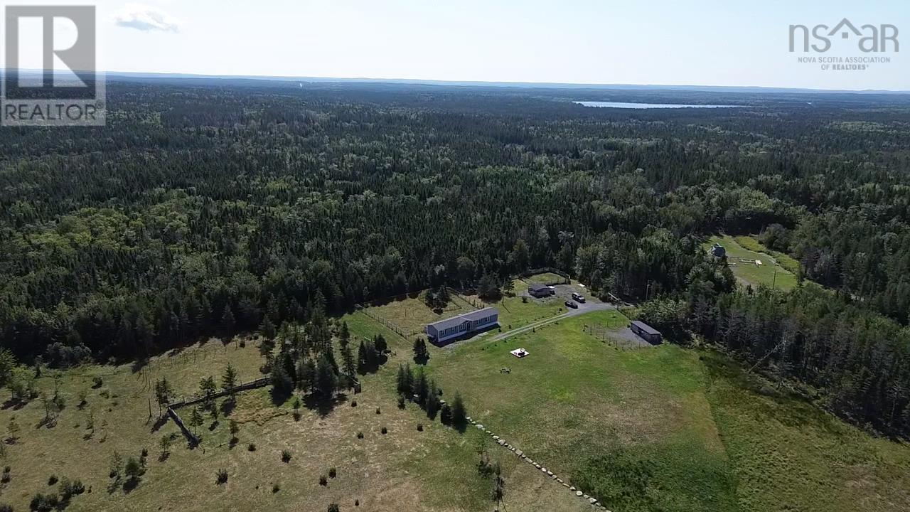 2185 Louisbourg Highway Highway, Mira Road, Nova Scotia  B1M 1A9 - Photo 28 - 202621887
