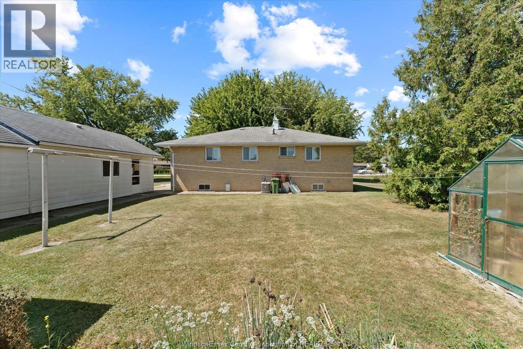 8330 Malden Road, Lasalle, Ontario  N9J 2V7 - Photo 23 - 26021042