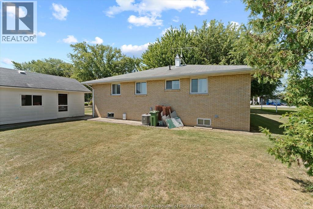 8330 Malden Road, Lasalle, Ontario  N9J 2V7 - Photo 39 - 26021042