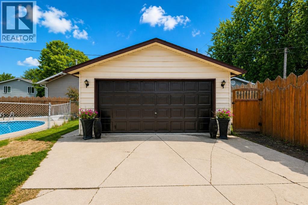 315 Brentwood Crescent, St Clair, Ontario  N0N 1G0 - Photo 45 - 26020810