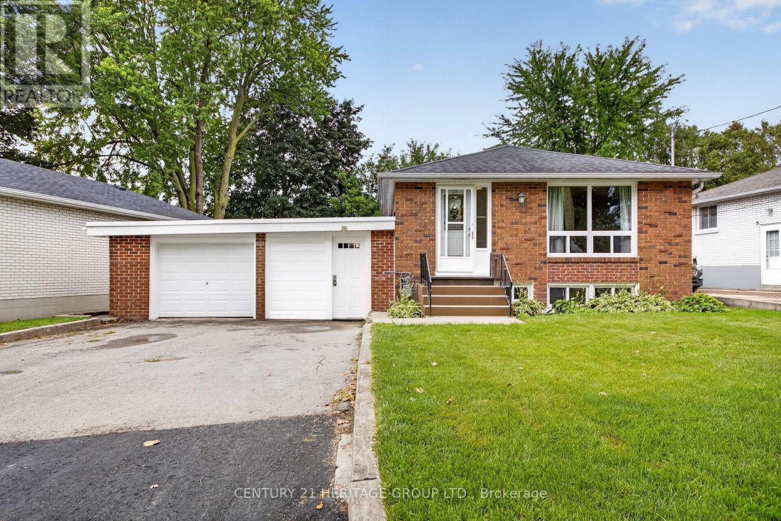 72 KULPIN AVENUE, Bradford West Gwillimbury, Ontario