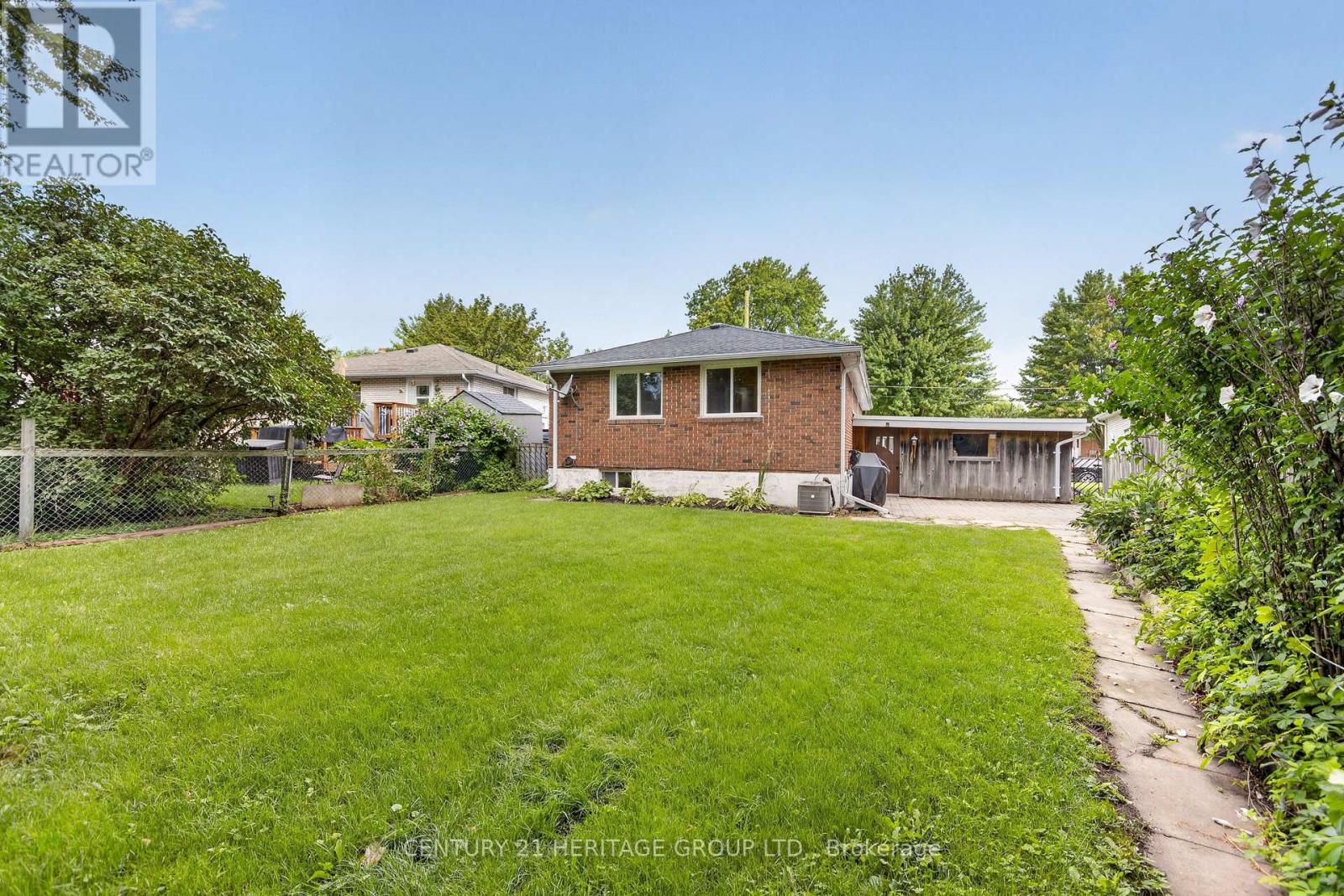 72 Kulpin Avenue, Bradford West Gwillimbury, Ontario  L3Z 1T7 - Photo 42 - N13724804