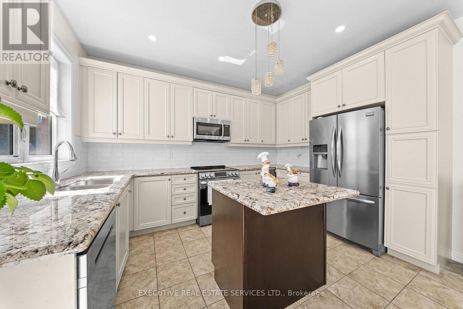 7 Yelands Road, Brampton, Ontario  L7A 3Z8 - Photo 27 - W13724822