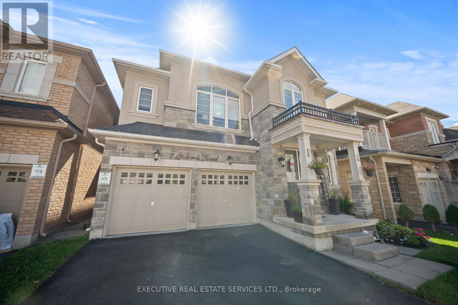 7 Yelands Road, Brampton, Ontario  L7A 3Z8 - Photo 3 - W13724822