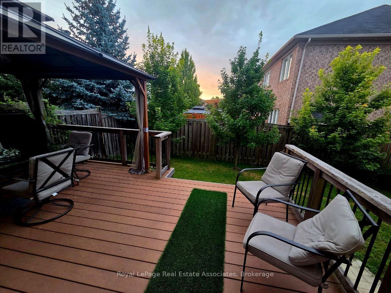 392 Tonelli Lane, Milton, Ontario  L9T 0N4 - Photo 20 - W13683036