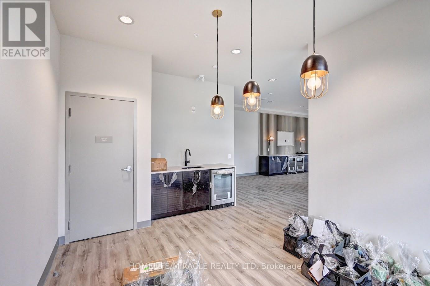 110 - 107 Rogers Street, Waterloo, Ontario N2J 0G3 - Photo 13 - X13724830