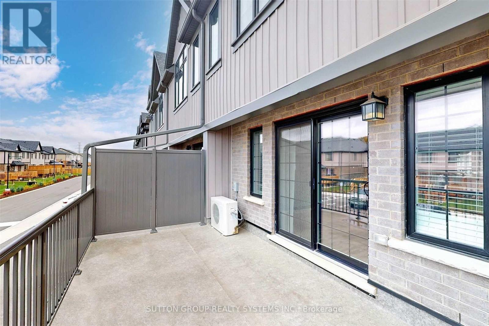 170 South Creek Drive, Kitchener, Ontario  N2P 0J5 - Photo 8 - X13724850