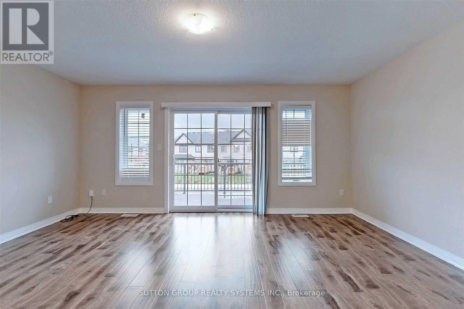 170 South Creek Drive, Kitchener, Ontario  N2P 0J5 - Photo 9 - X13724850