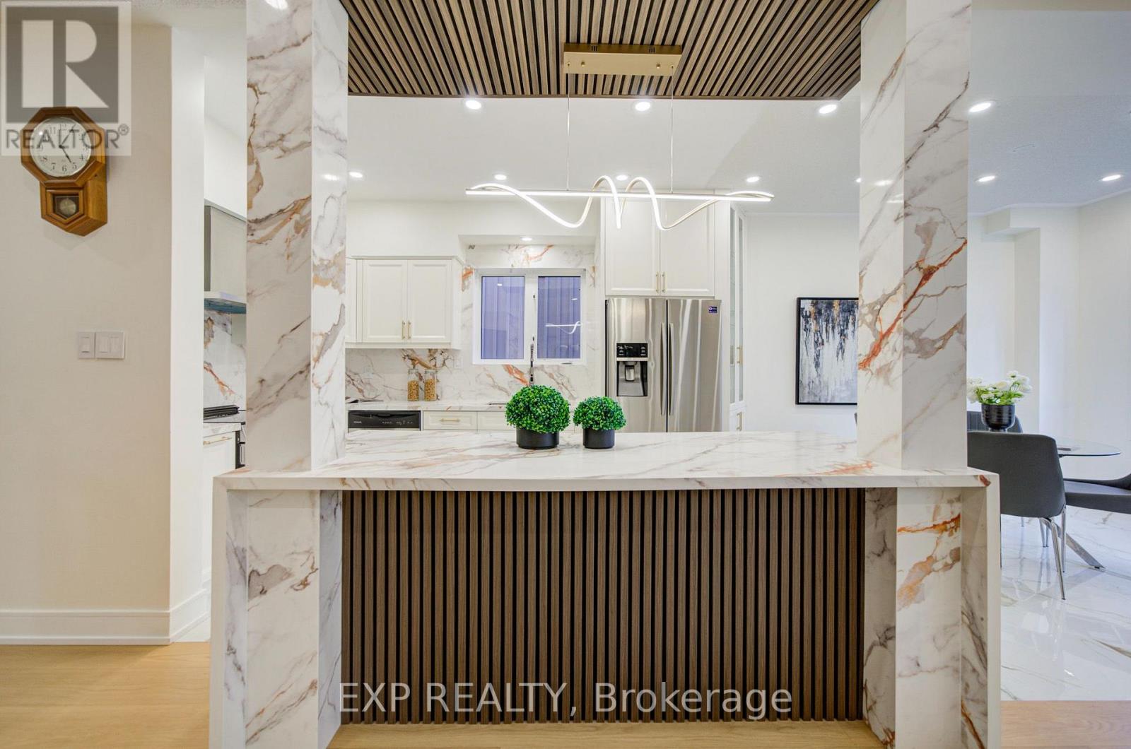 13 Kenilworth Gate, Markham, Ontario  L6B 0A4 - Photo 11 - N13722372
