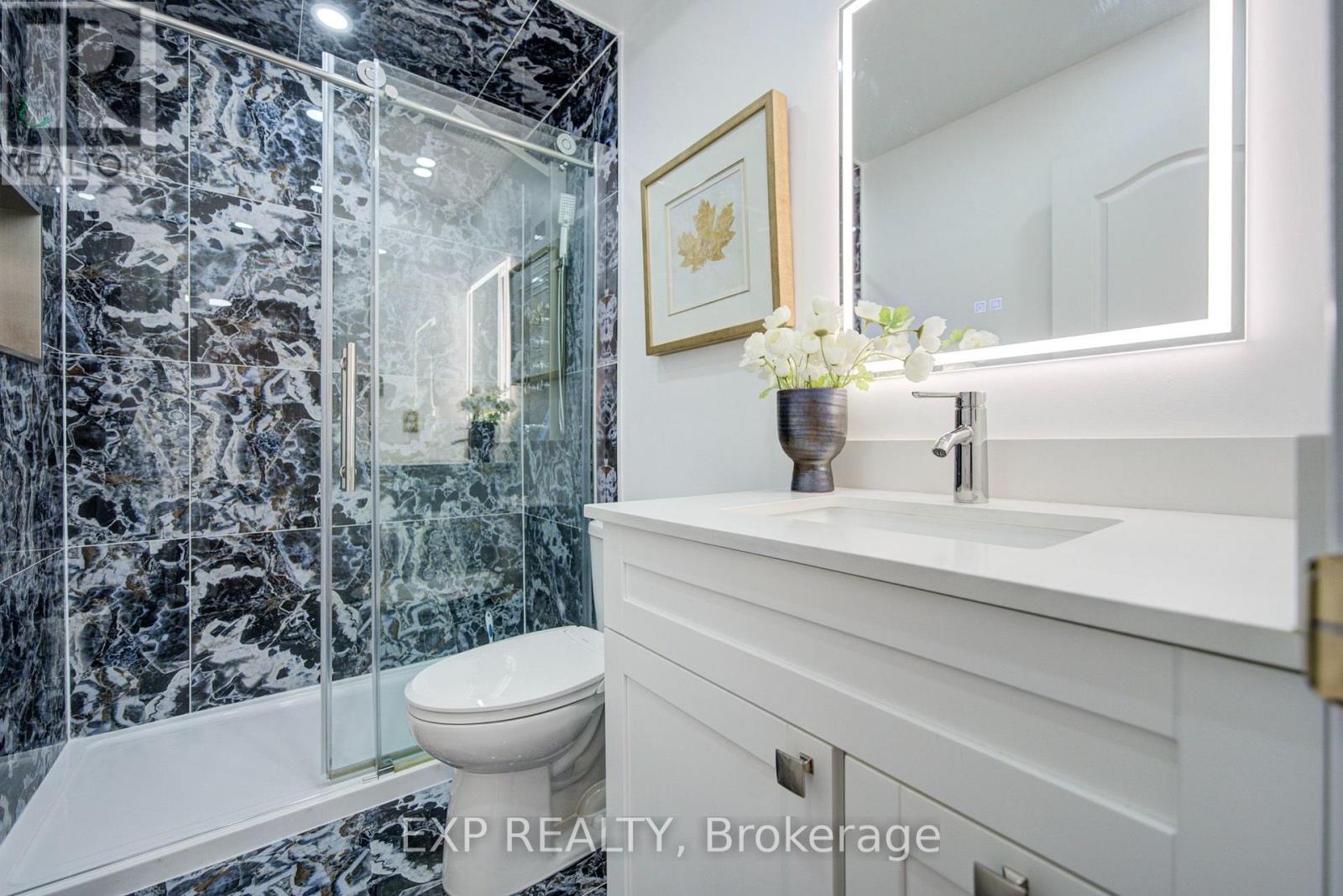 13 Kenilworth Gate, Markham, Ontario  L6B 0A4 - Photo 25 - N13722372