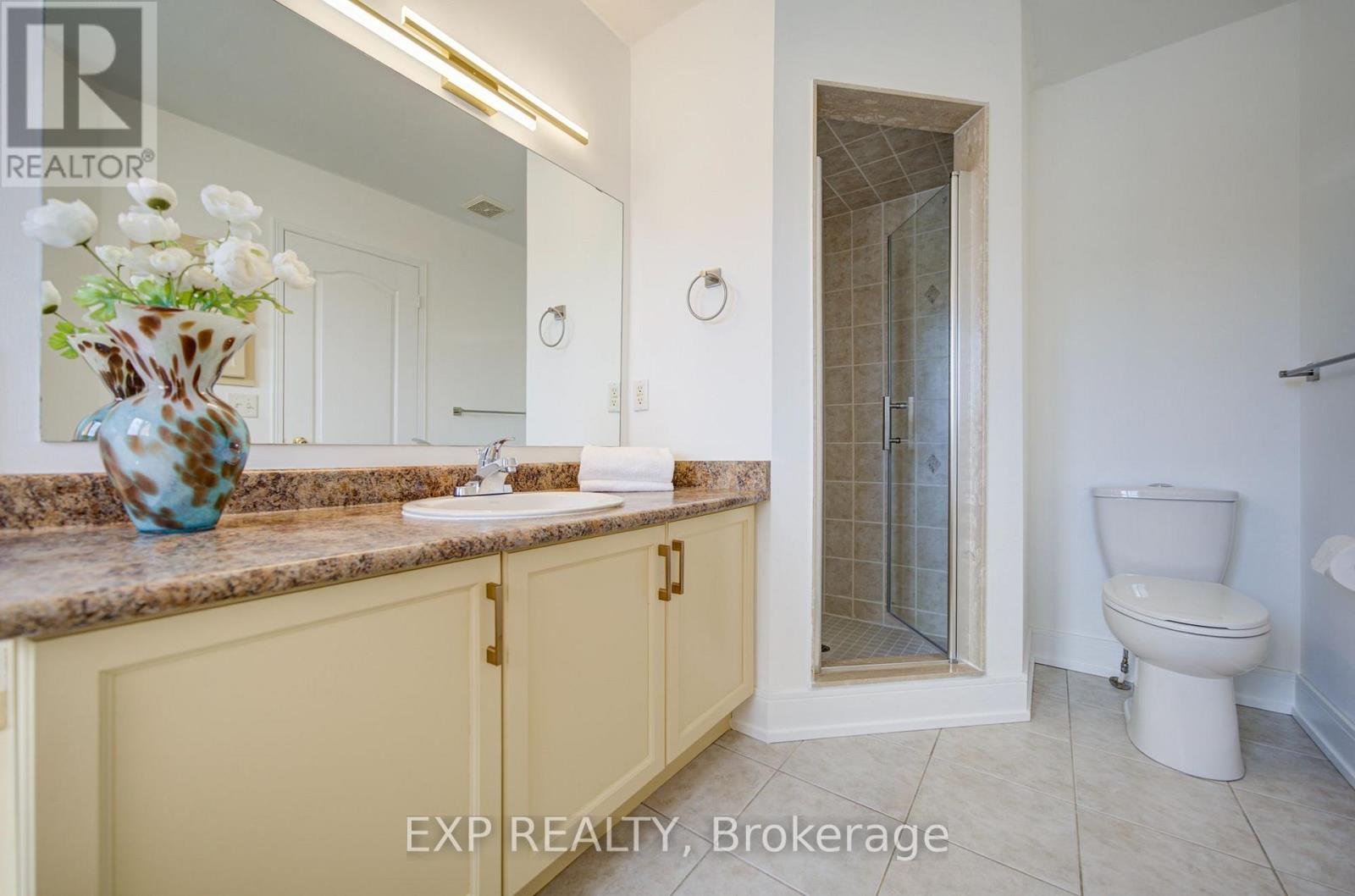 13 Kenilworth Gate, Markham, Ontario  L6B 0A4 - Photo 38 - N13722372