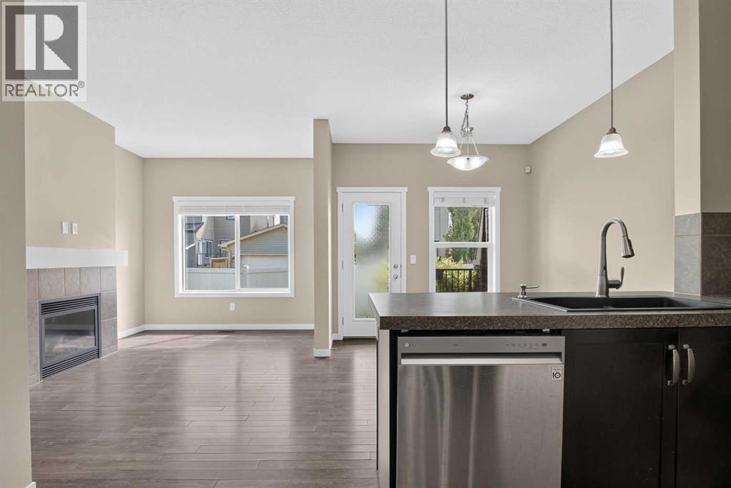 445 Copperpond Landing Se, Calgary, Alberta  T2Z 1G6 - Photo 14 - A2336594
