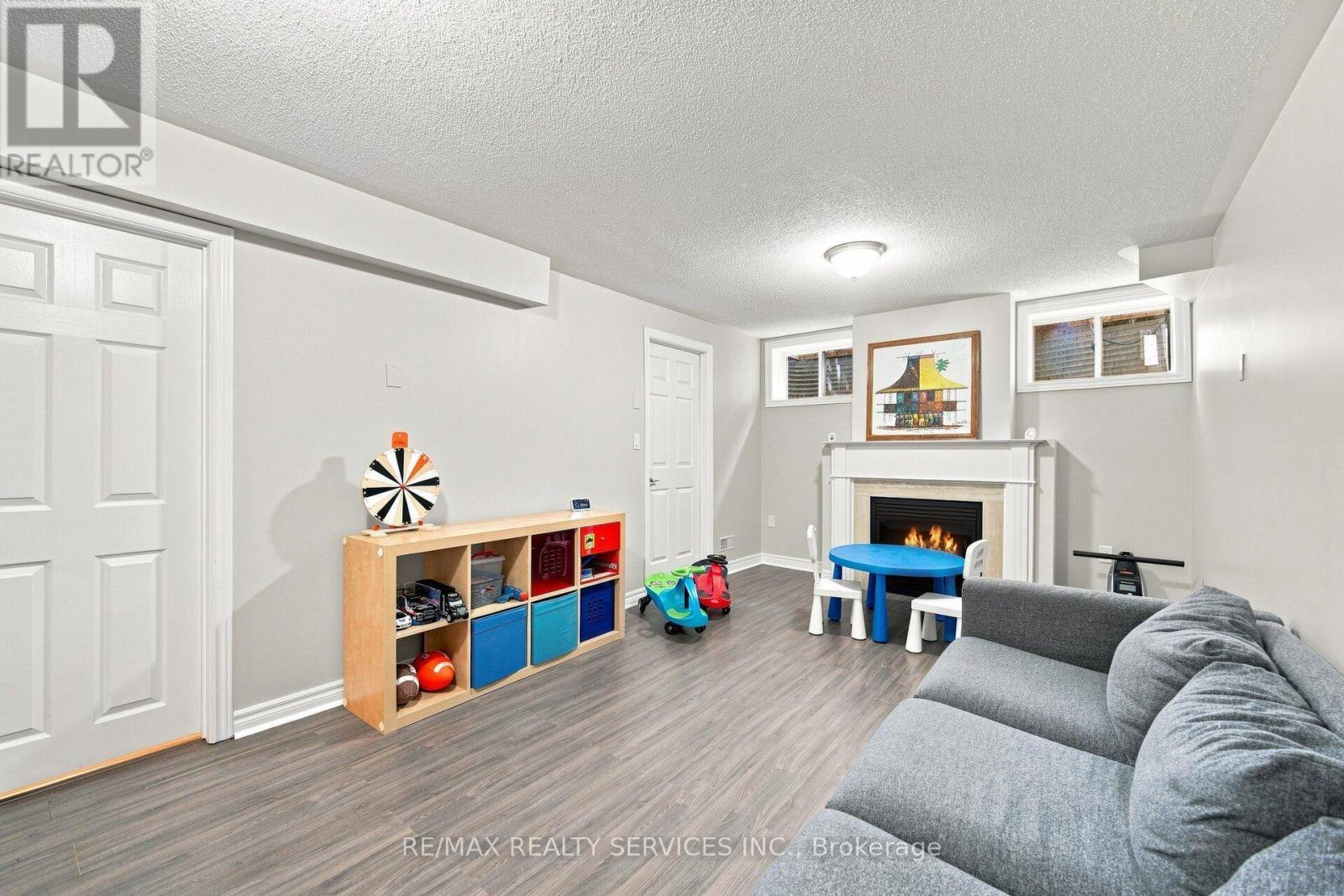 20 Cedarcrest Street, Caledon, Ontario  L7C 3P9 - Photo 35 - W13724746