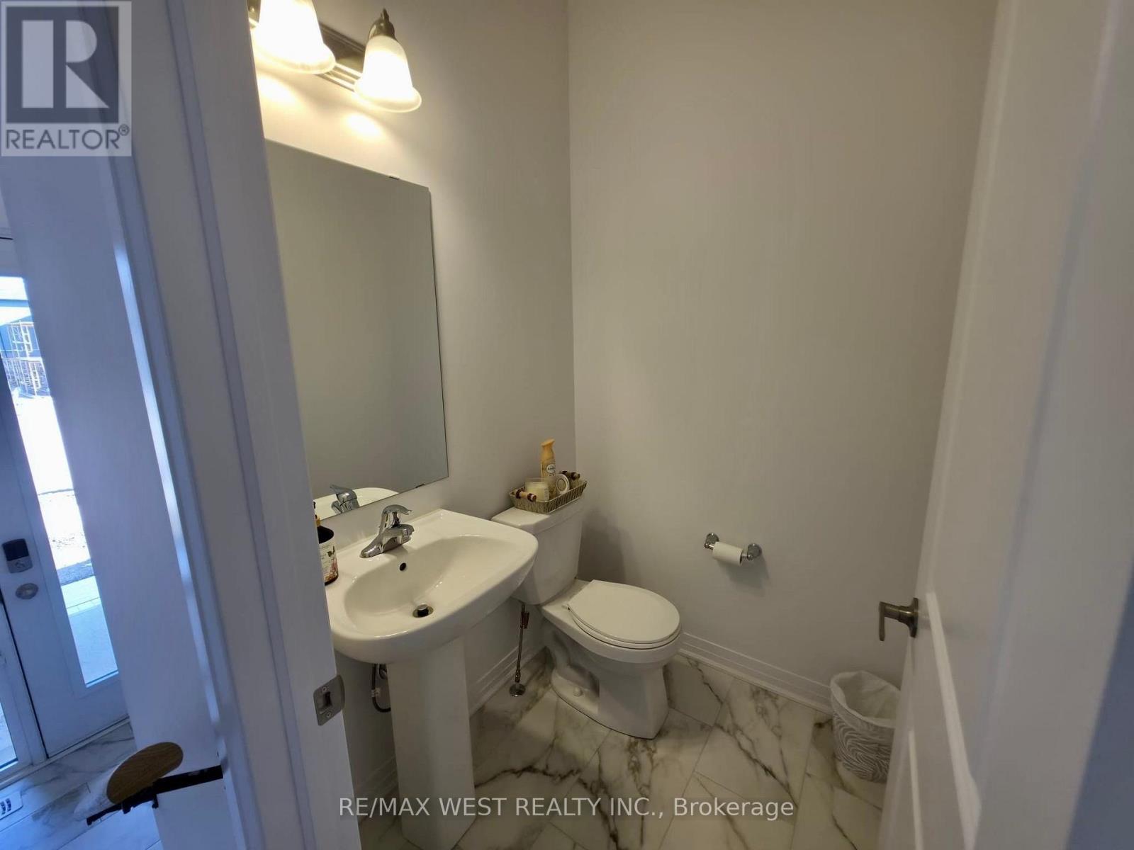 889 Douro Street, Stratford, Ontario  N5A 0M3 - Photo 5 - X13722094