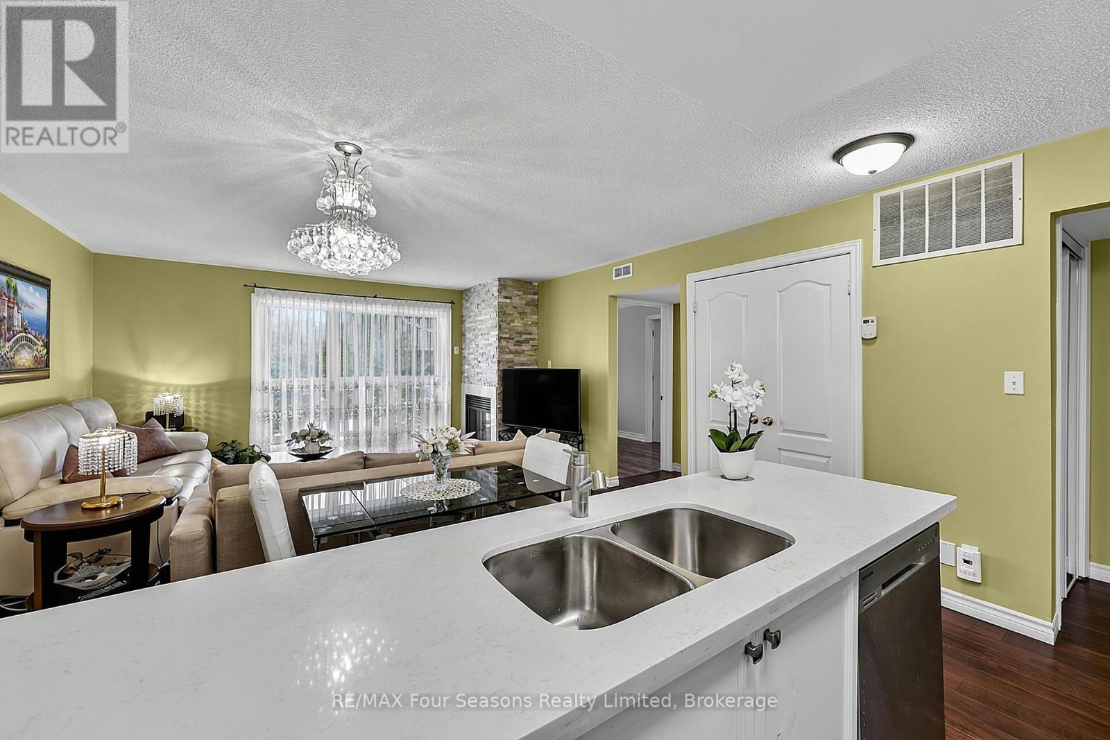 839 - 34 Dawson Drive, Collingwood, Ontario  L9Y 5B4 - Photo 8 - S13724924